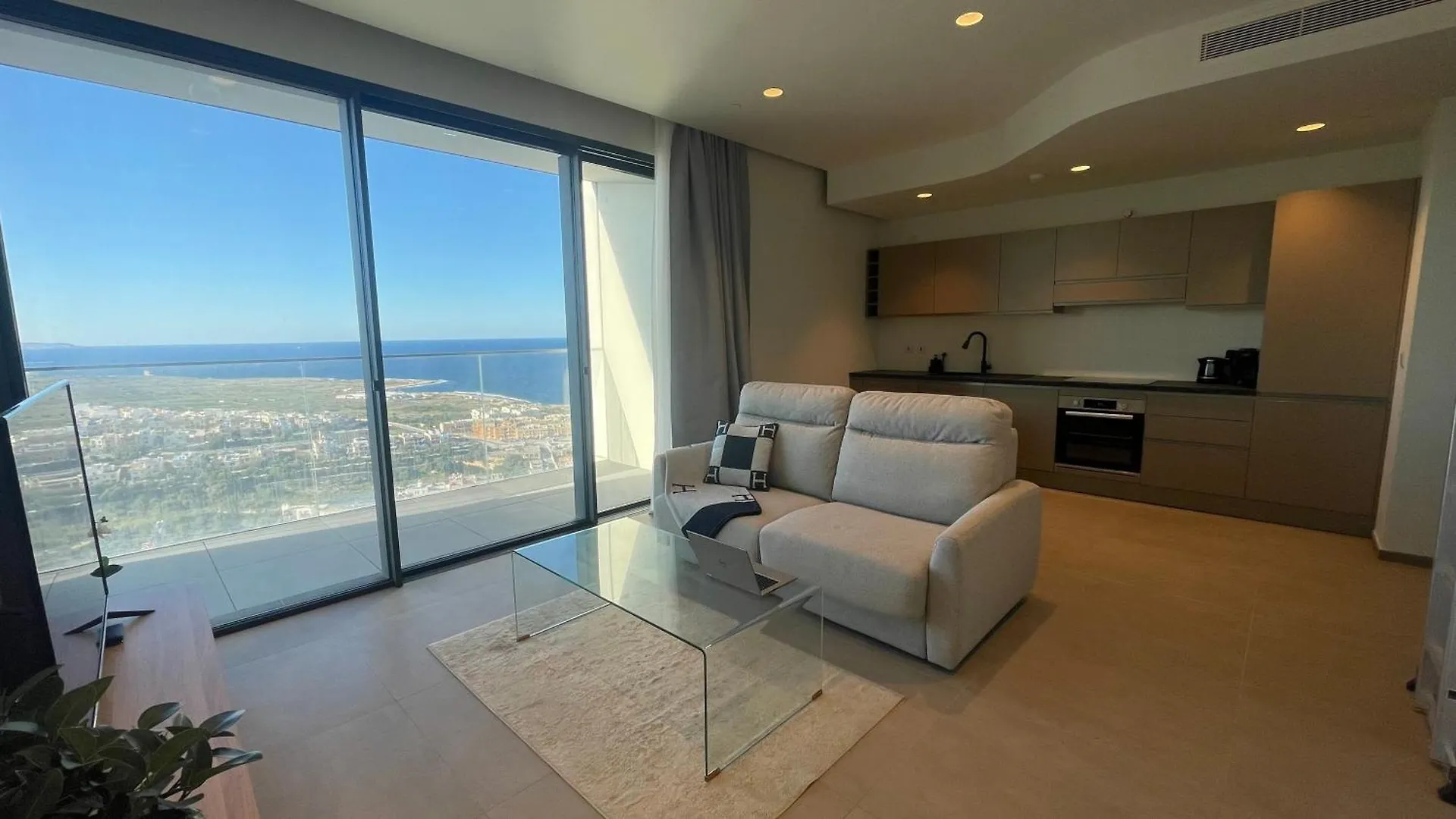 Mercury Tower Suites San Ġiljan Apartment